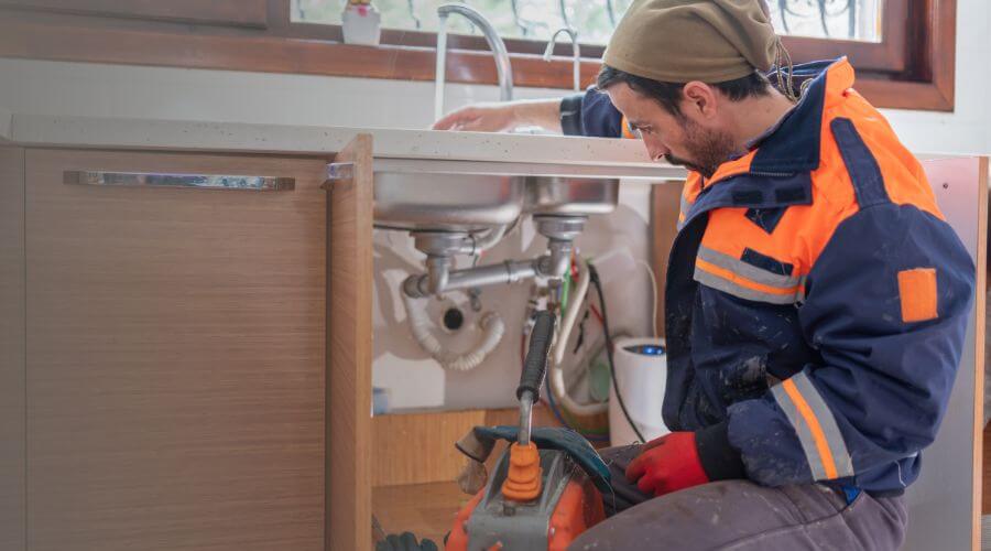Expert burst pipe repair services in Hankamer, TX